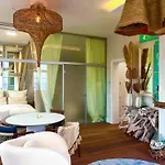 Luxury With Rooftop Terrace In 아파트
