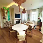 아파트 Luxury With Rooftop Terrace In *