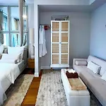 Luxury With Rooftop Terrace In 아파트 *