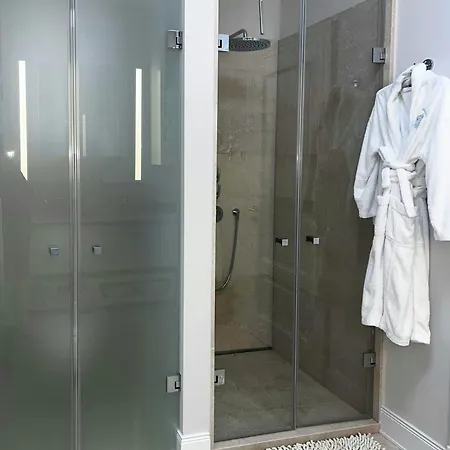 Appartement Luxury With Rooftop Terrace In *